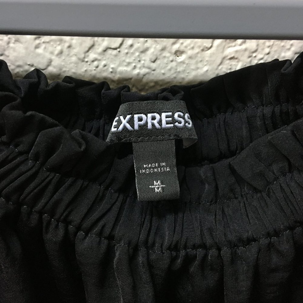 Flowy Express Top - Picture 4 of 8